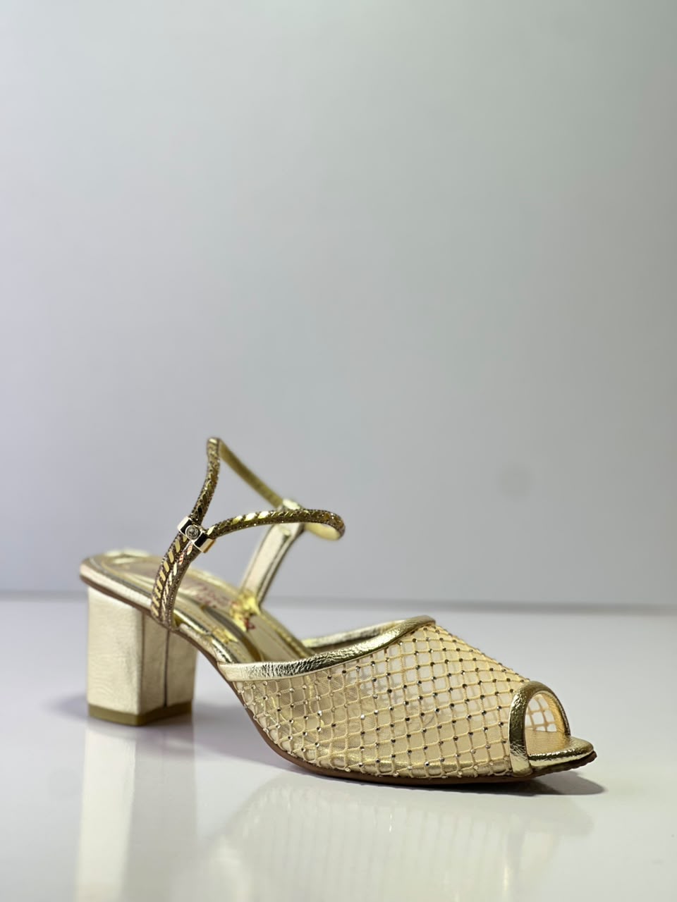 Golden Bridal Shoes for Wedding