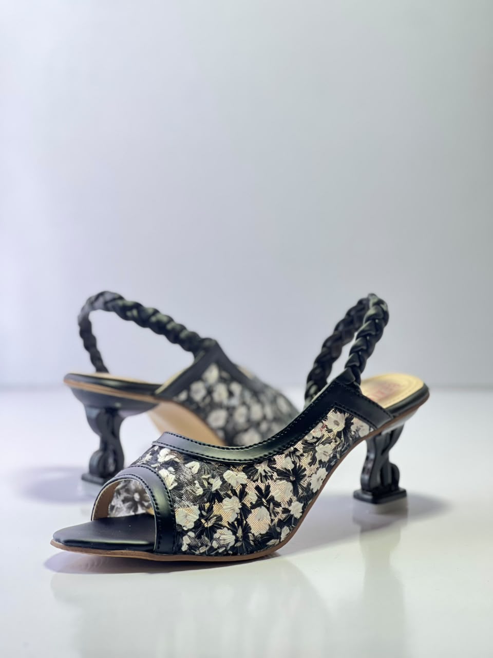 Party wear sandal for woman